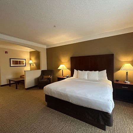 Comfort Suites Linn County Fairground And Expo Albany Bagian luar foto