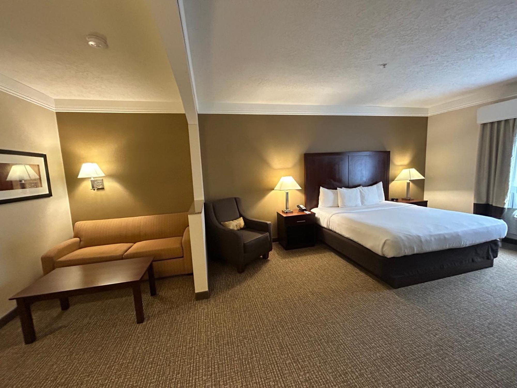 Comfort Suites Linn County Fairground And Expo Albany Bagian luar foto